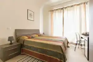 Foscolo 3, Виареджио