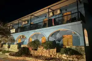 Sea Sight Studios, Аликес