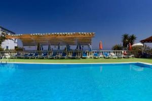 Andromaches Holiday Apartments, Бенитсес