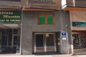 Pensión El Espolón, Логроньо