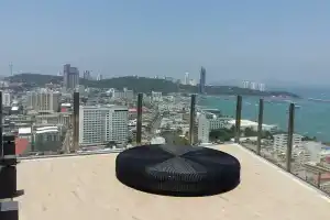 The Base Pattaya Horizon Inn, Паттайя