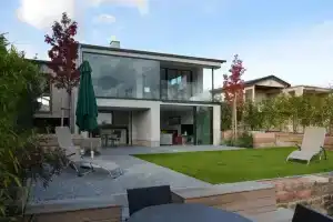 Haus am See, Шпайер