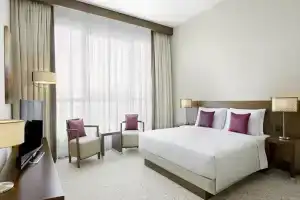 Отель «Hyatt Place Dubai Al Rigga Residences», Дубай