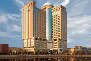 Sheraton Mall of the Emirates Hotel, Dubai, Дубай