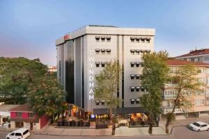 Отель «Tryp By Wyndham Istanbul Sancaktepe», Стамбул