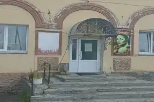 Гостиница, Кирс