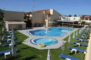 Panorama Apts Cfu, Рода