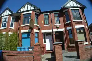 Birchfields Guest House, Манчестер