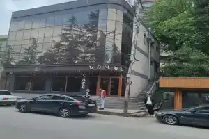 Гостиница «Lot», Иджеван