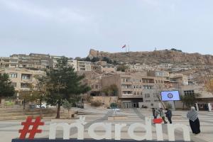 Arura Mardin, Мардин