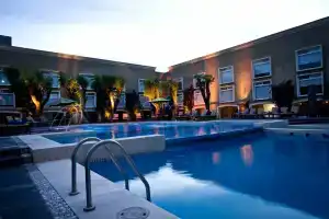 Plaza Camelinas Hotel, Керетаро