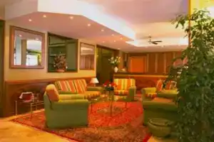 Hotel Du Lac Gardone Riviera, Гардоне-Ривьера