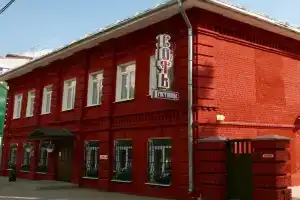 Гостиница «Соть», Данилов
