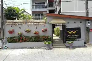 Vivi Boutique Room, Раваи