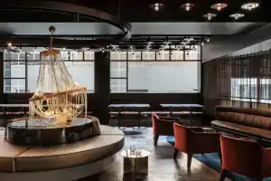 Lancemore Crossley St Melbourne, Мельбурн