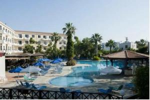 Narcissos Waterpark Resort