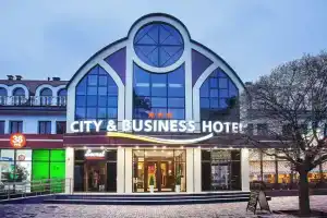 Отель «City & Business»