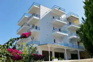 Miracle Luxury Apartments, Саранда