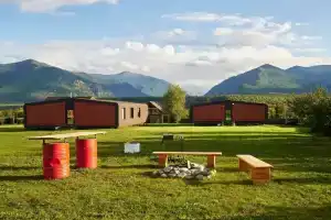 Гостиница «Климовцы», Катанда