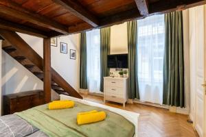 Budapest Holidays Courtyard, Будапешт