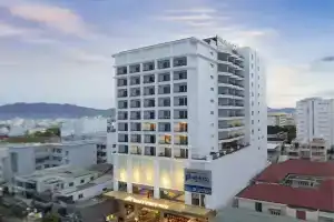 Nice Swan Hotel, Нячанг