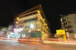 Dydi Loft, Патонг