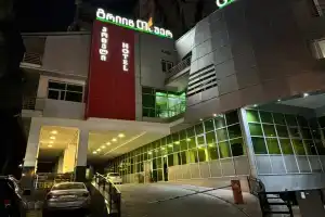 Green Tower Hotel, Тбилиси