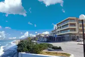 Ostria, Ретимно