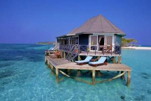 Kuredu Island Resort & Spa, Нейфару