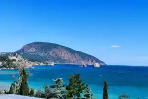 Отель «Морской бриз», Гурзуф