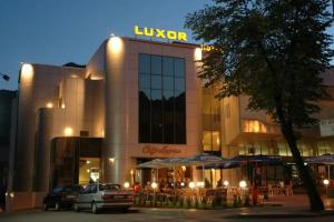 Hotel Luxor, Смолян