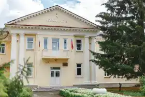 Гостиница «Мерком», Лесной