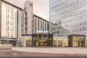 Отель «Park Inn by Radisson Köln City West», Кёльн