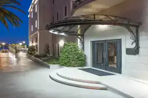 Boutique Hotel La Roche, Тиват