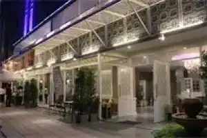 Отель «Sino Maison», Патонг
