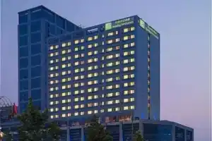 Holiday Inn Beijing Focus Square, An Ihg Hotel, Пекин