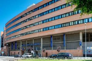 Hotel «Málaga Alameda Centro Affiliated by Meliá», Малага