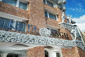 Kuta Angel Hotel - Luxurious Living, Кута