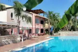 Costa degli Dei Resort, Капо-Ватикано