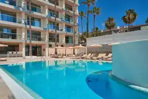 Protur Atalaya Apartamentos, Кала-Бона