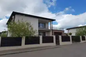 Вилла на Центральной 37