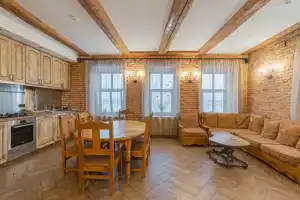 Петровские апартаменты, Металлострой