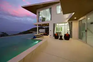 Villa Sun Flower, Ламаи