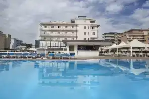 Hotel Tokio Home-Tokio Beach dependence, Lido DI Savio