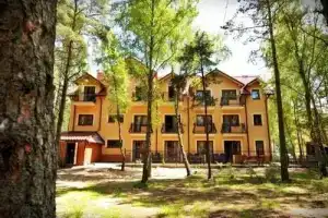 Hotel Sailor, Леба
