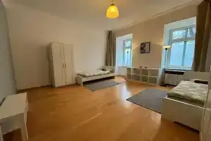 Josefinengasse Apartments, Вена