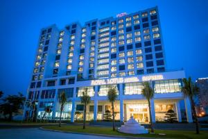 Charming Danang Hotel, Дананг