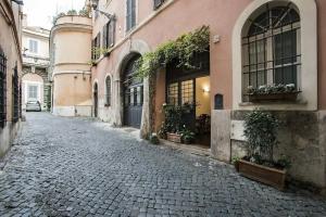 b&b Arco Del Lauro, Рим