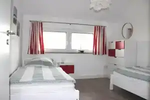 Neues Ferienhaus in Carolinensiel 2016 fertiggestellt 50074, Каролинензиль