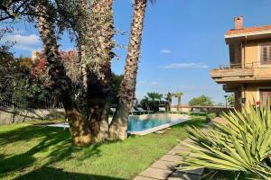 Villa Le Palme, Трекастаньи